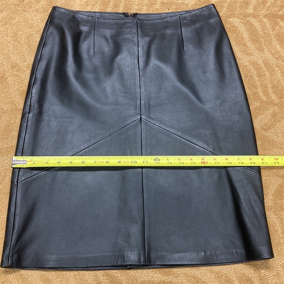 VAKKO sport genuine leather skirt - Picture 6 of 6
